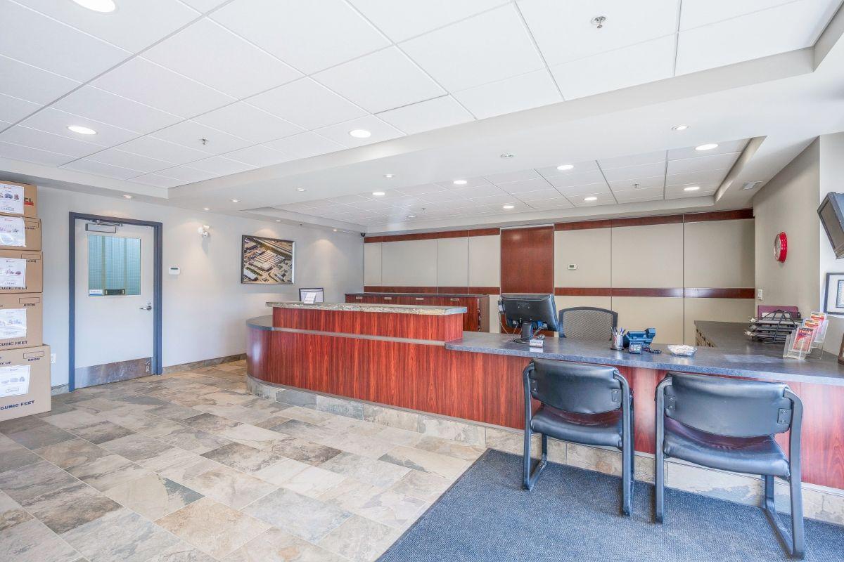 Bureau - Sentinel Storage - Fort McMurray