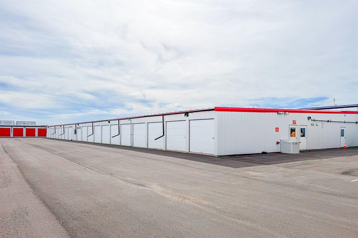 Drive up units - Sentinel Storage - Spruce Grove
