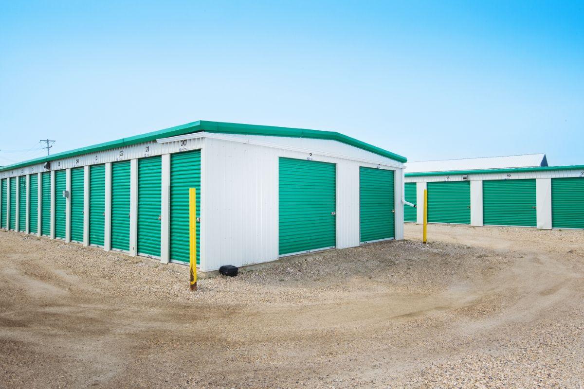Drive Up Storage Units - Sentinel Storage - Spruce Grove Central (Self-Serve)