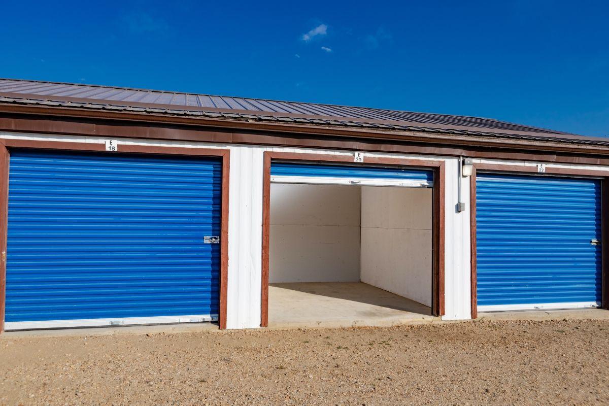 Drive Up Storage Unit - Sentinel Storage - Red Deer Chiles Industrial Park (Self-Serve)