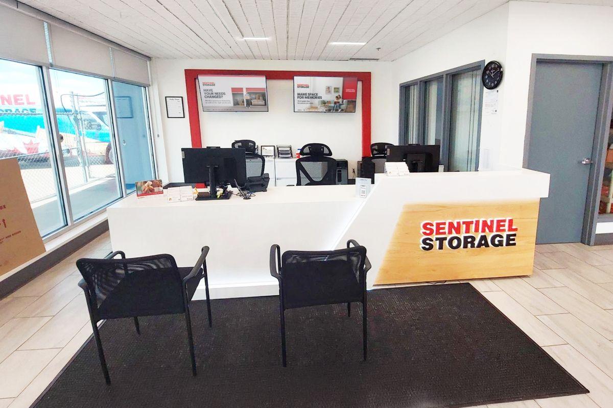 Bureau - Sentinel Storage - Edmonton Roper Rd