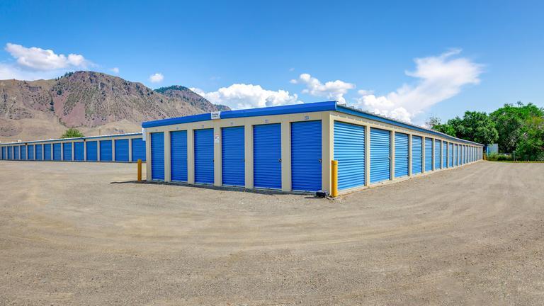 Auto Storage in Thompson River