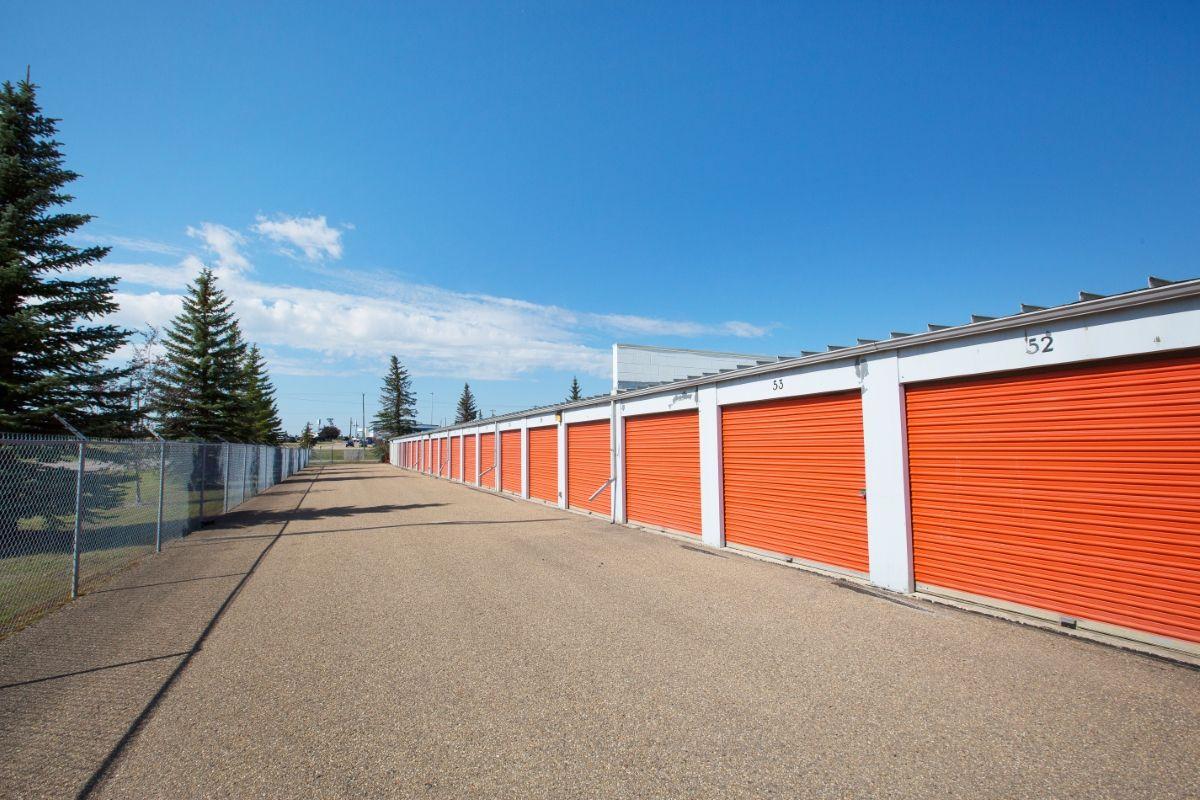 Drive Up Storage Units - Sentinel Storage - Red Deer South
