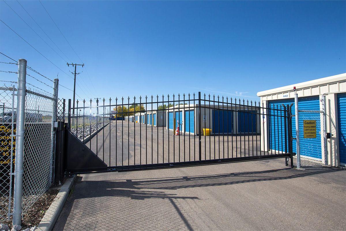 Portail de sécurité - Sentinel Storage - Edmonton Yellowhead Trail